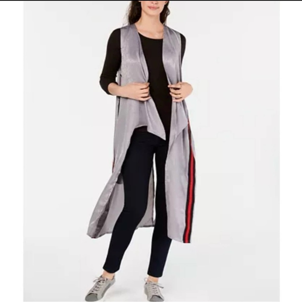 Steve Madden Silver Fabric Varsity stripe cast away